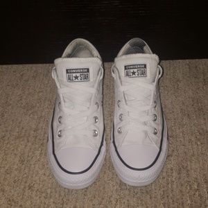 Chuck Taylor All Star  Low Top- White